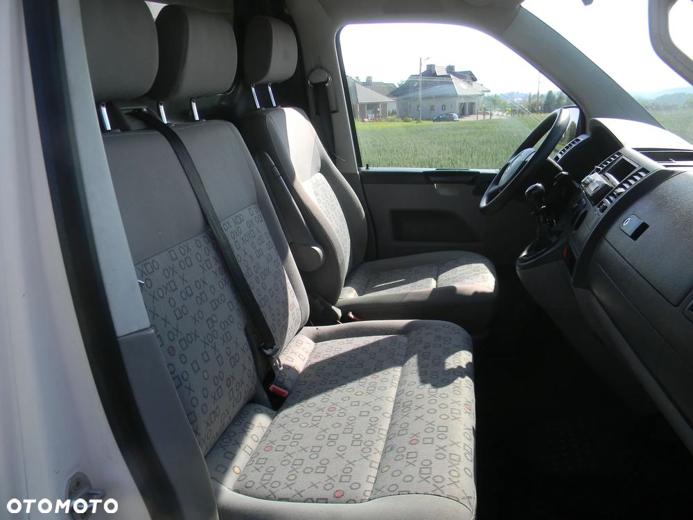 Volkswagen Transporter - 13