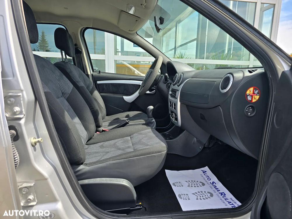 Dacia Sandero 1.4 MPI Laureate - 11