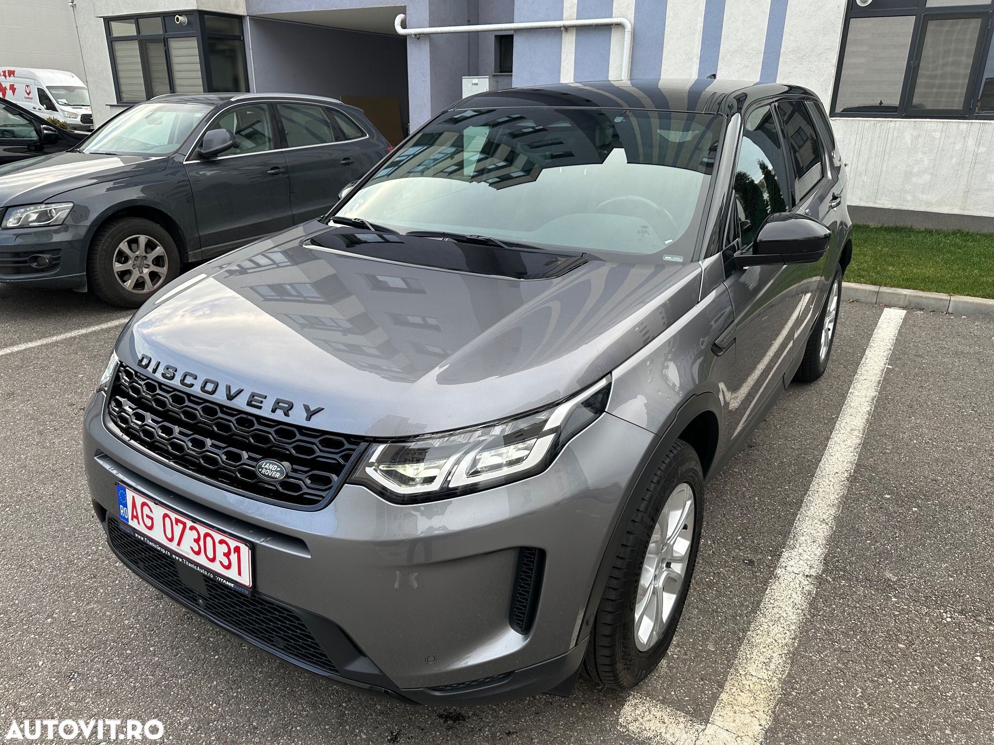 Land Rover Discovery Sport 2.0 D165 MHEV - 1
