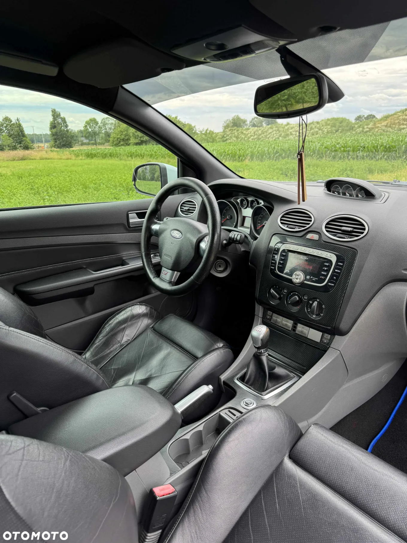 Ford Focus 2.5 ST - 16