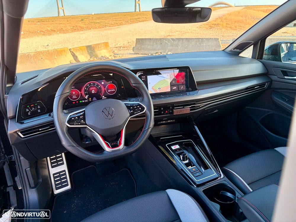 VW Golf 2.0 TSI GTI DSG - 22