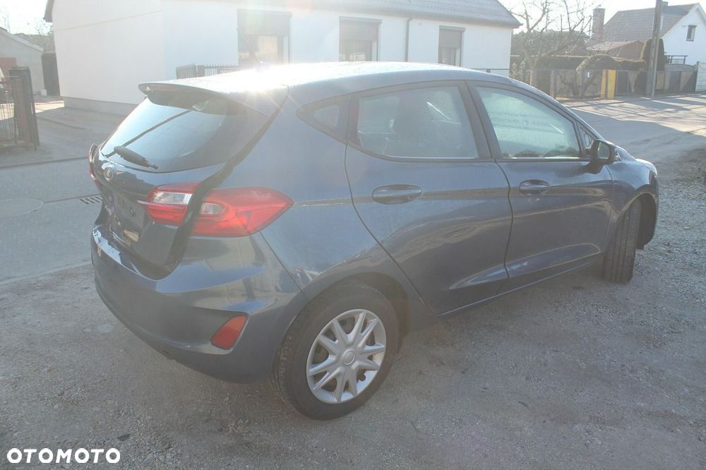 Ford Fiesta - 5