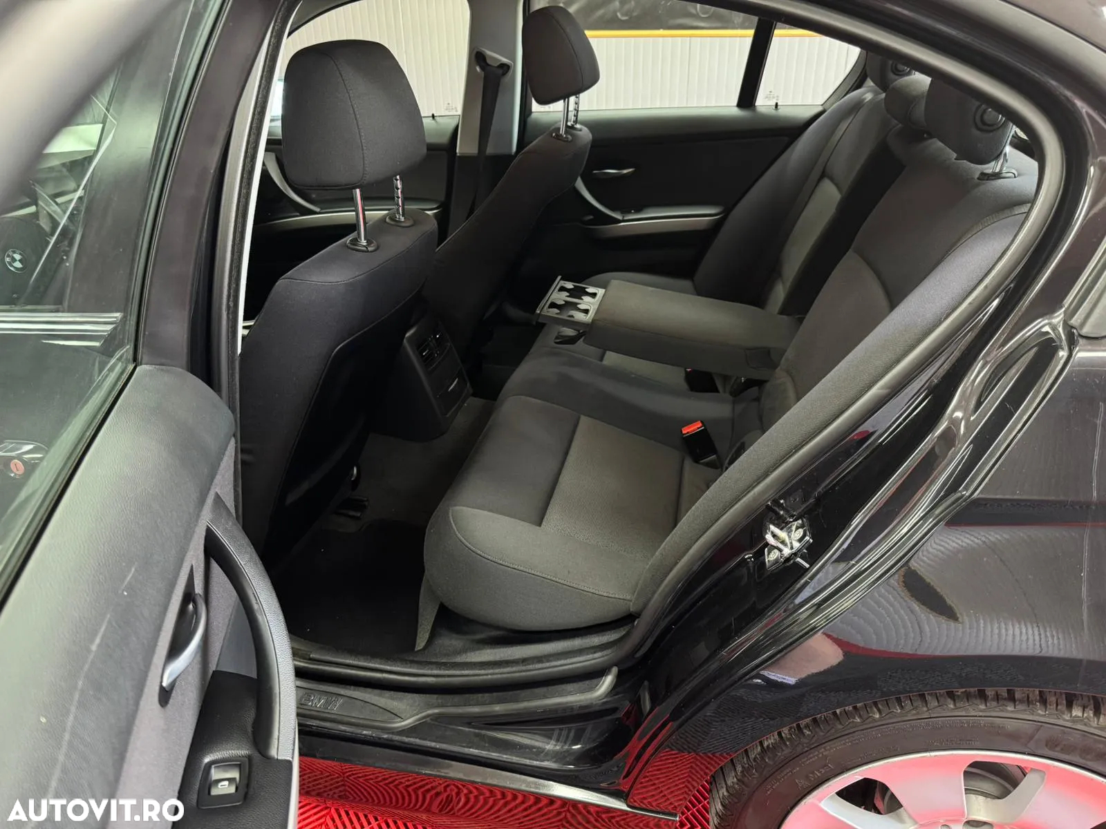 BMW Seria 3 - 12