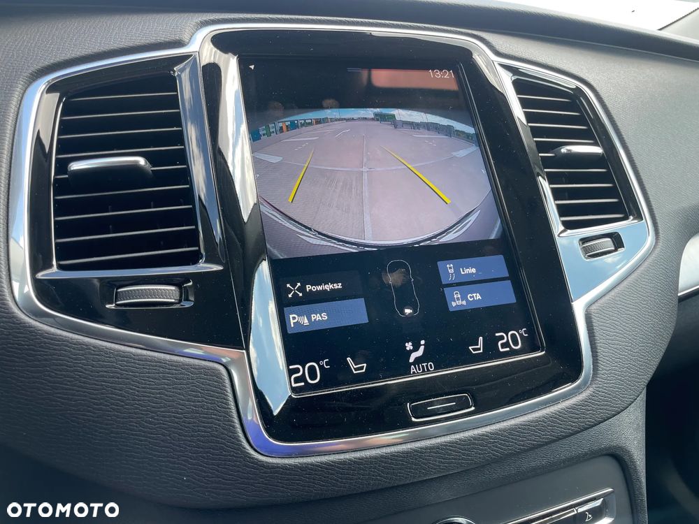 Volvo XC 90 - 32