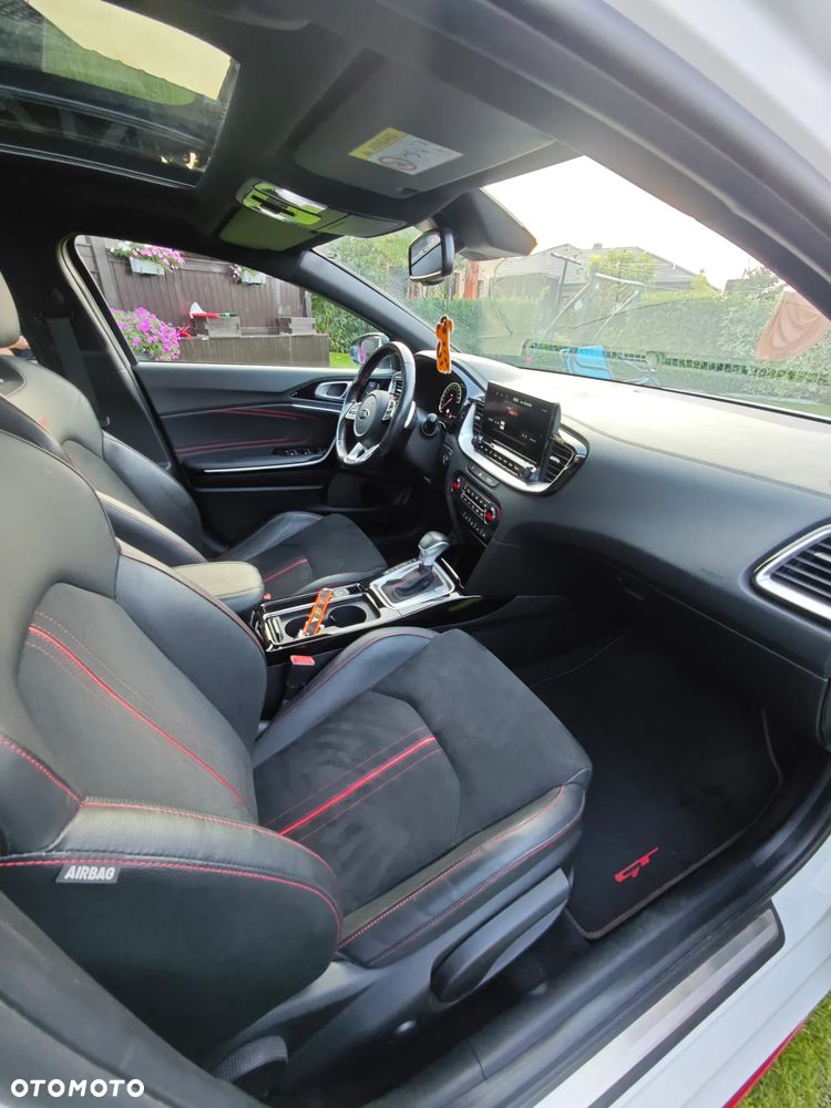 Kia ProCeed 1.6 T-GDI DCT7 OPF GT - 11