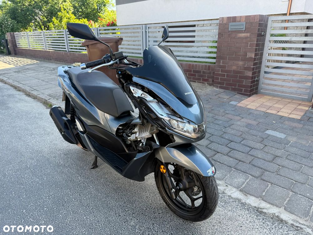 Honda PCX - 1