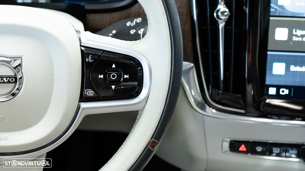 Volvo V90 2.0 T6 PHEV Inscription AWD - 26