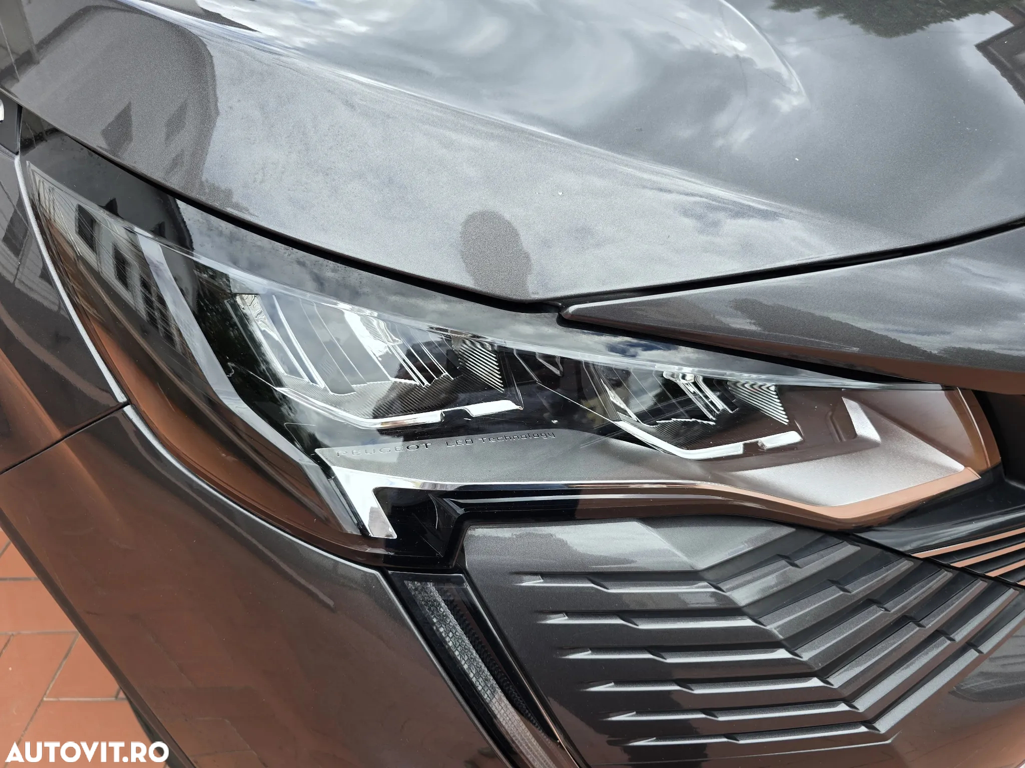 Peugeot 3008 PHEV EAT8 Allure - 11