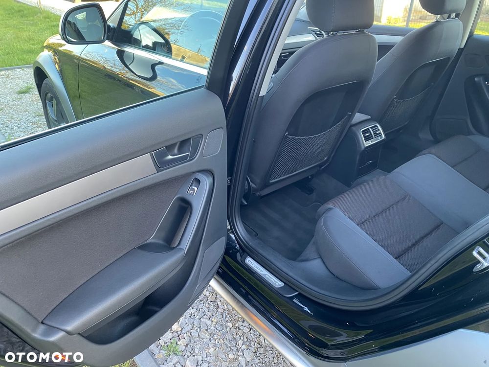 Audi A4 Allroad - 11