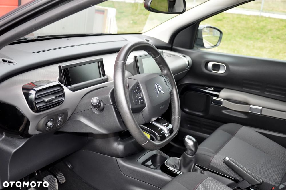 Citroën C4 Cactus 1.2 PureTech Live S&S - 27