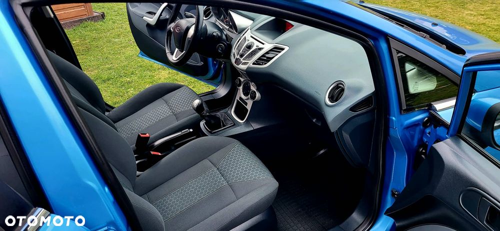 Ford Fiesta 1.25 Titanium - 14