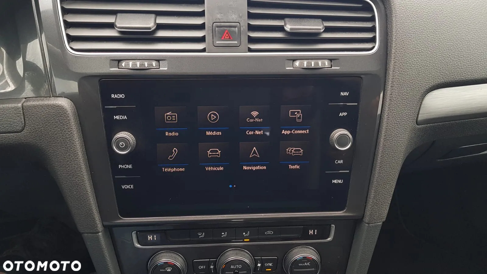 Volkswagen Golf - 19