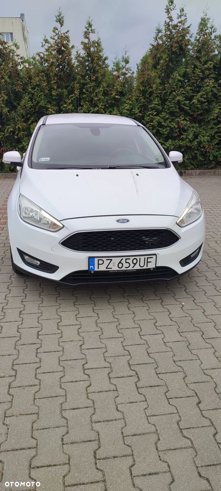 Ford Focus 1.6 Edition - 6