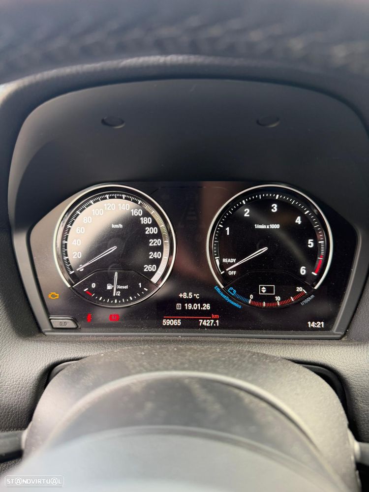 BMW 116 d Pack M - 10