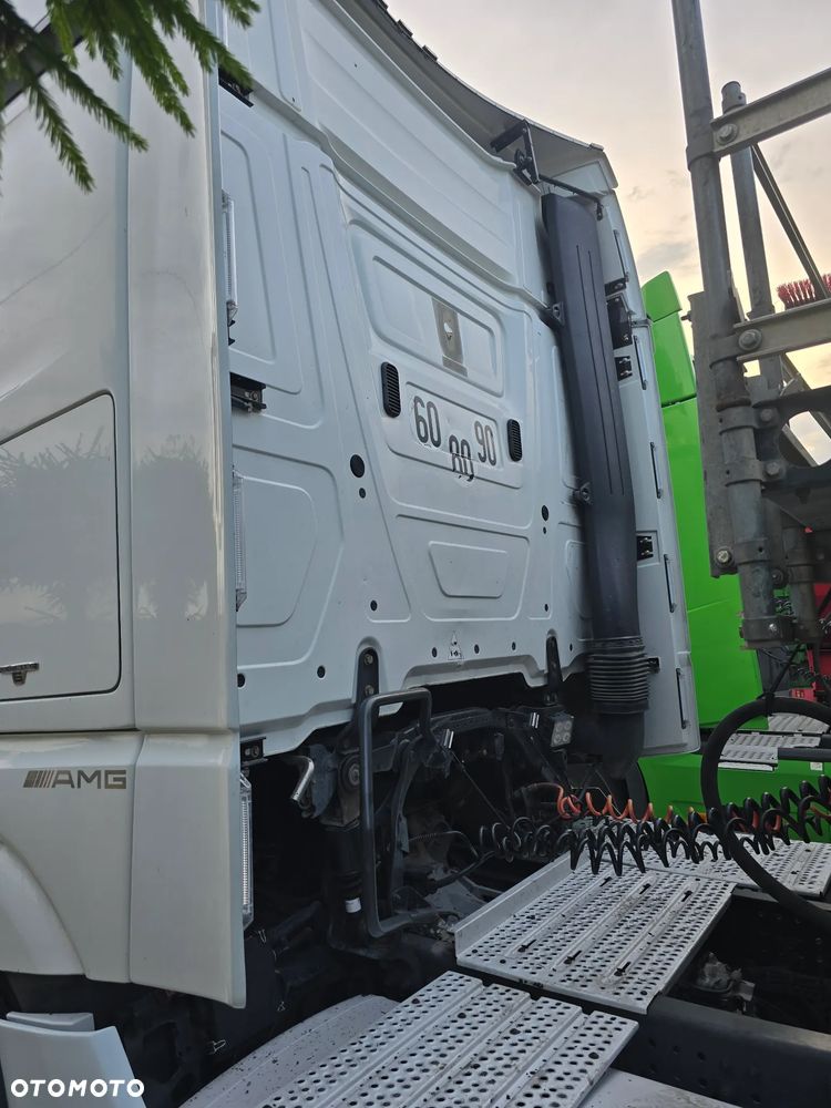 Mercedes-Benz ACTROS - 40