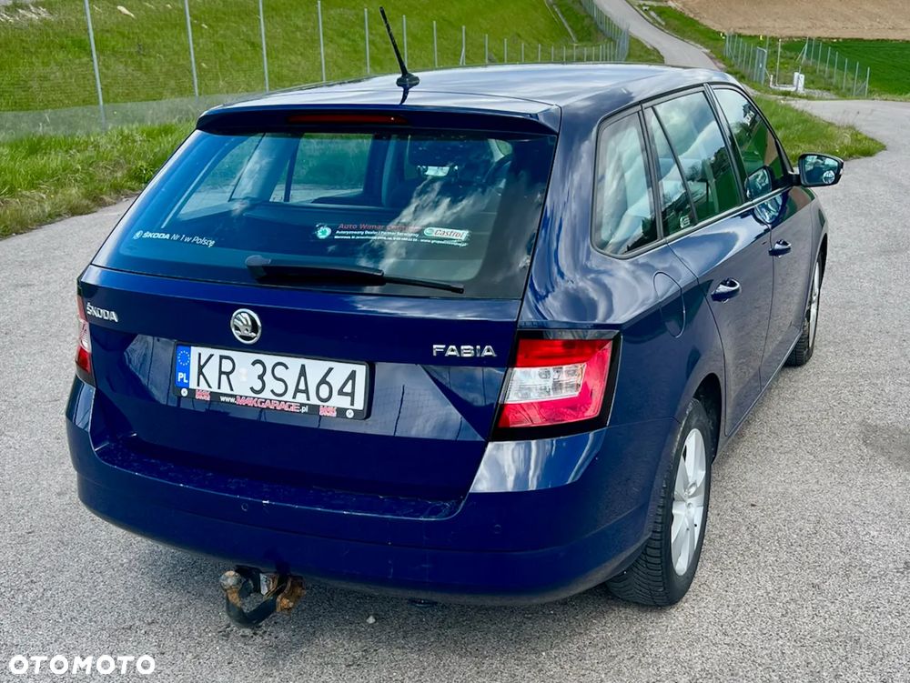 Skoda Fabia 1.0 TSI Ambition - 10