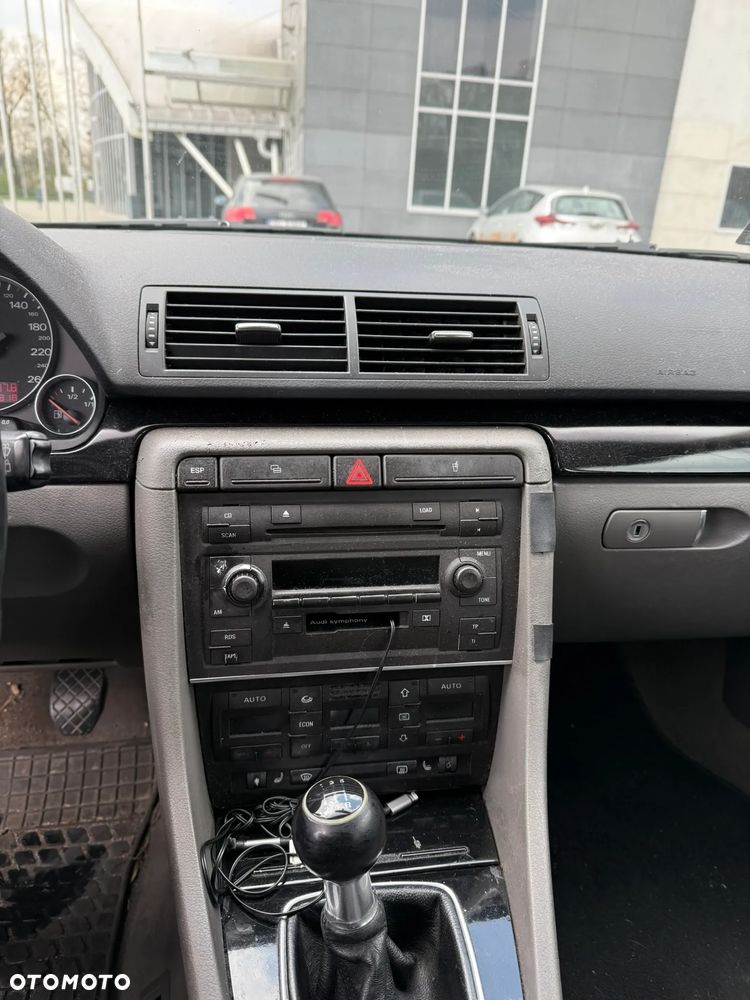 Audi A4 Avant 1.8T - 13