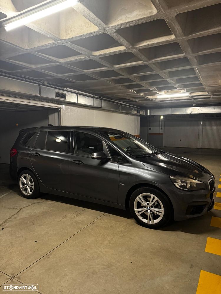 BMW 216 Gran Tourer d - 4