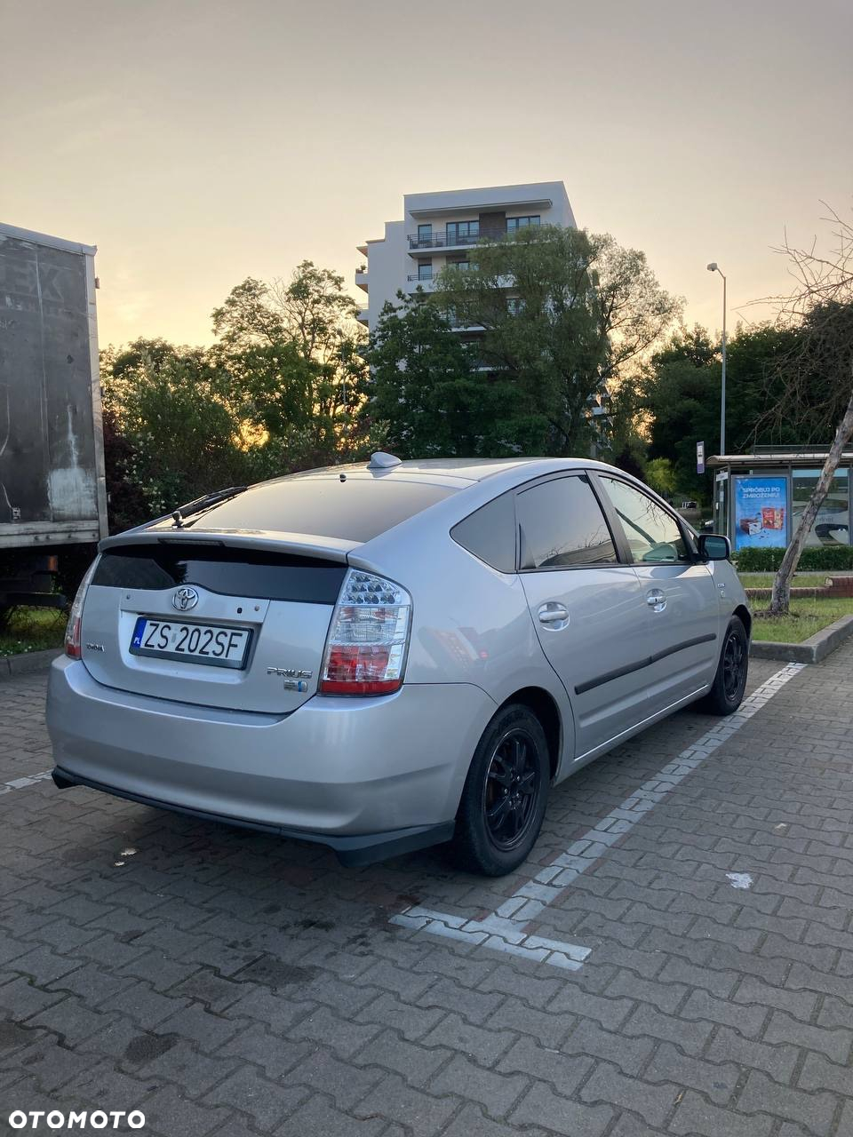 Toyota Prius 1.5 VVT-i Sol (nav) - 5