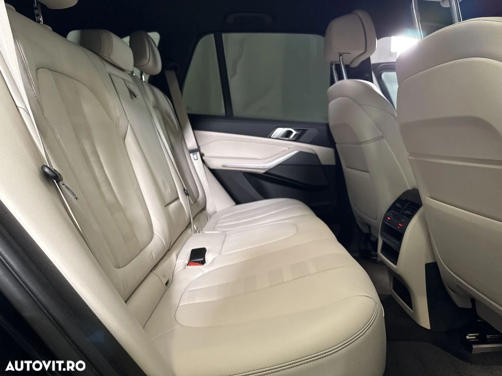 BMW X5 xDrive40i AT MHEV - 12