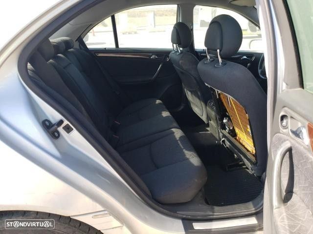 Peças Mercedes-Benz Class C(W203) 2000 a 2007 - 20