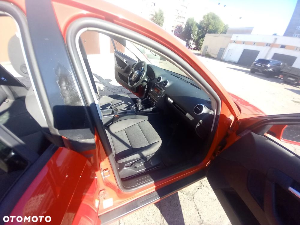 Audi A3 Sportback 1.6 Ambition - 25