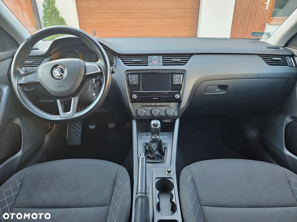 Skoda Octavia 1.6 TDI SCR Active - 14