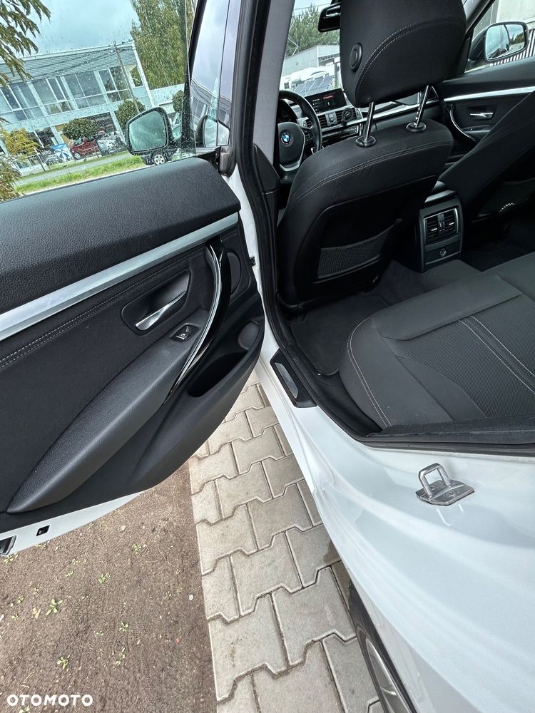 BMW 3GT 320i GPF xDrive Sport Line - 23
