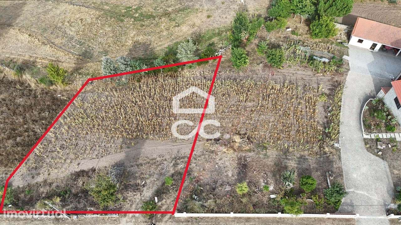 Lote para construção de uma moradia unifamiliar junto a Estrada Nacion - Grande imagem: 2/8