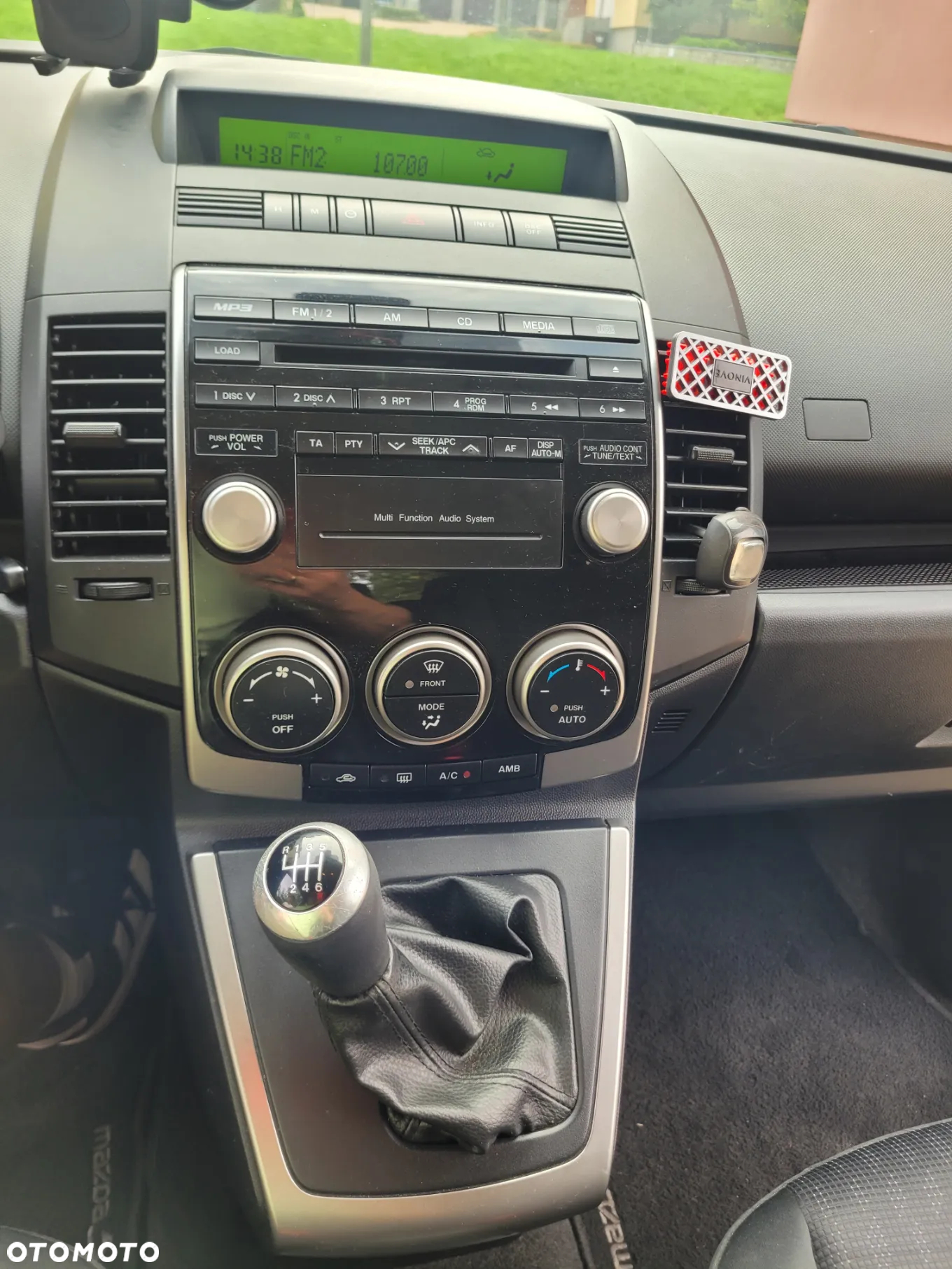 Mazda 5 - 8