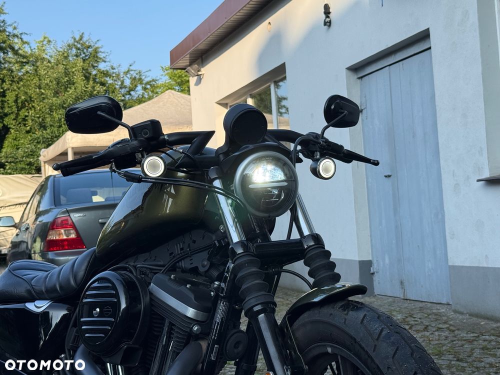 Harley-Davidson Sportster Iron 883 - 9