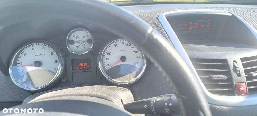Peugeot 207 1.4 Trendy - 18