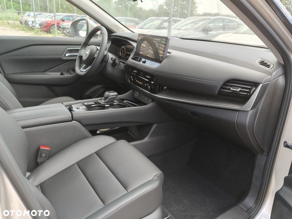Nissan X-Trail - 9