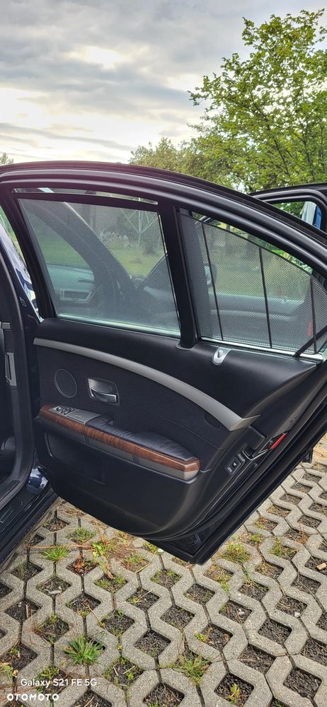 BMW Seria 7 730i - 24