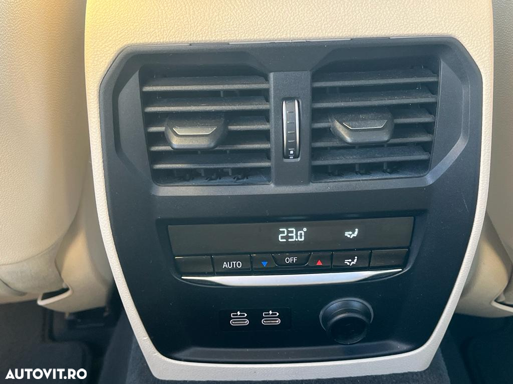BMW Seria 3 330i AT Sport Line - 18