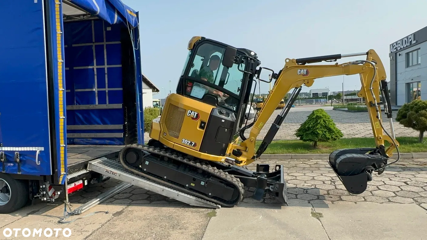 Caterpillar 301.8 - 11