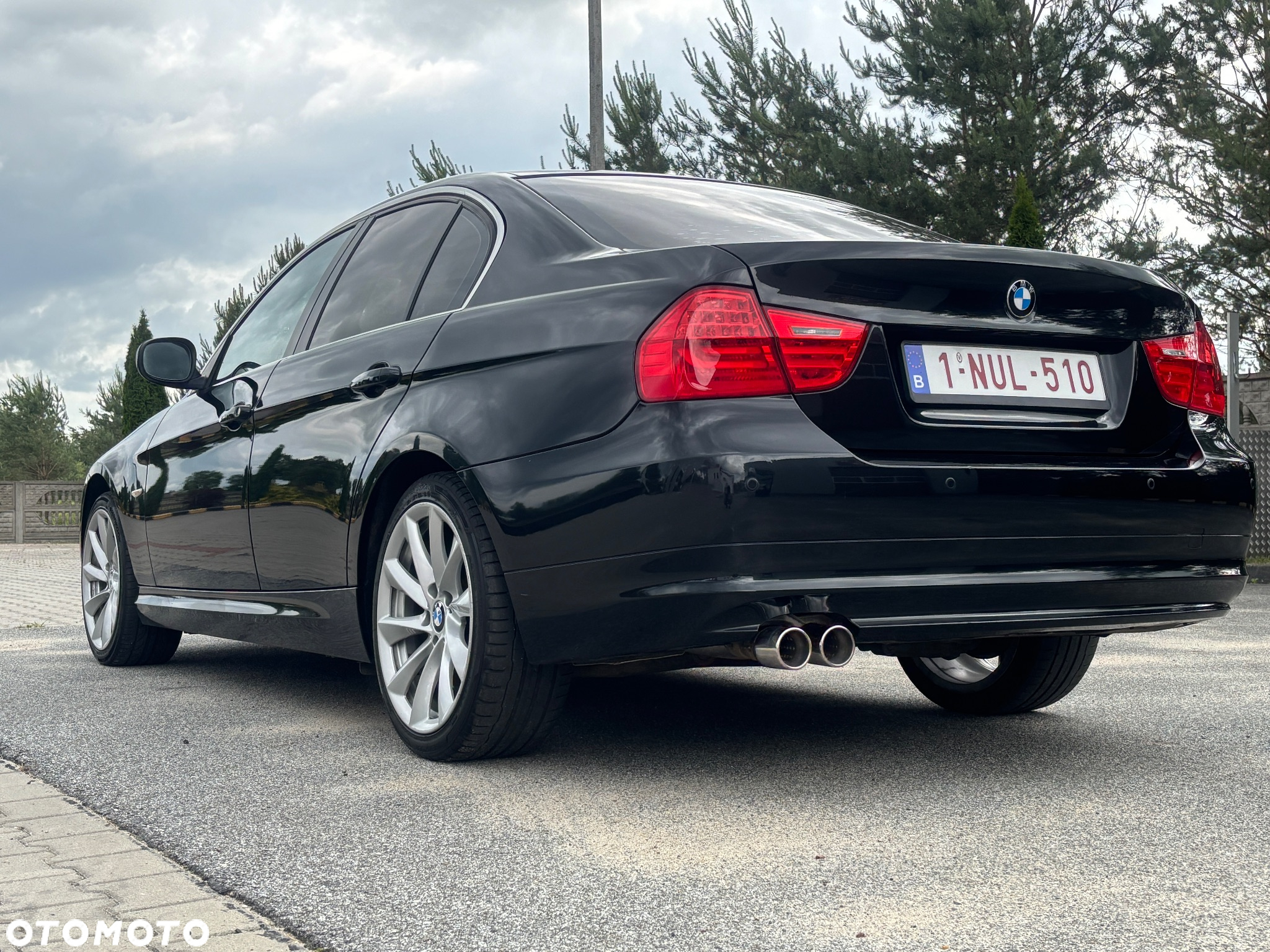 BMW Seria 3 318d - 15