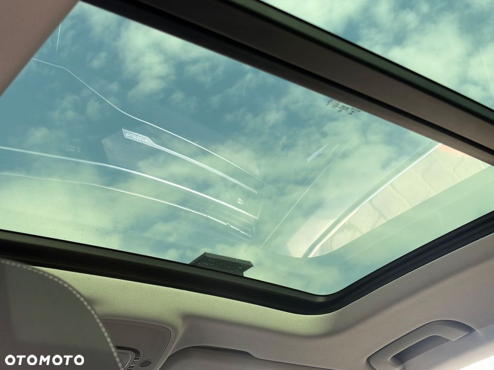 Audi Q8 55 TFSI quattro tiptronic - 13