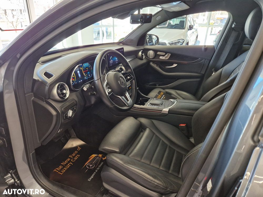 Mercedes-Benz GLC Coupe 300 de 4Matic 9G-TRONIC - 2