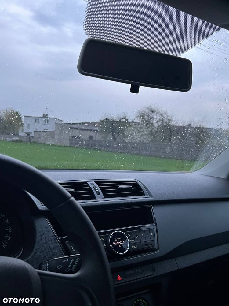 Skoda Fabia - 6