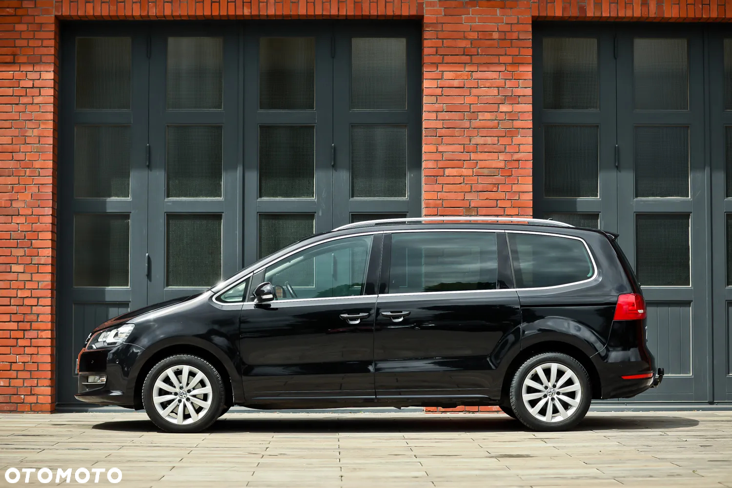 Volkswagen Sharan 2.0 TDI DSG BlueMotion Technology Highline - 10