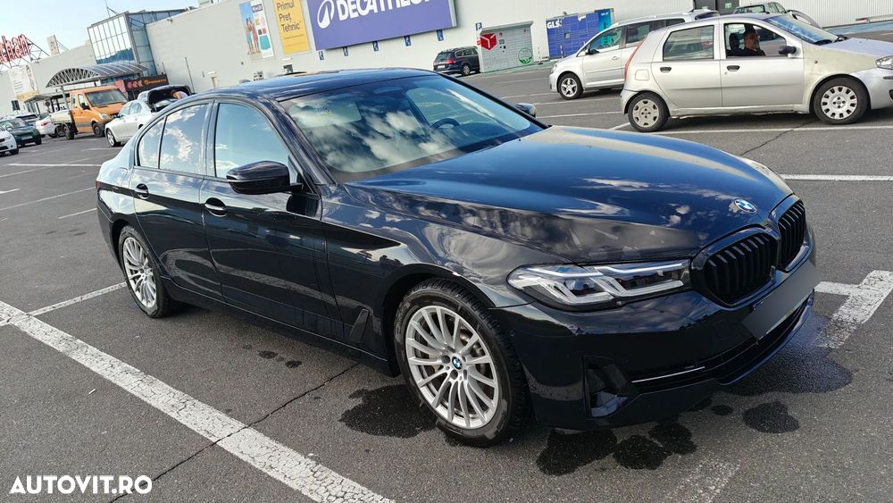 BMW Seria 5 530i AT MHEV - 4