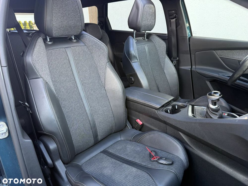 Peugeot 5008 - 20