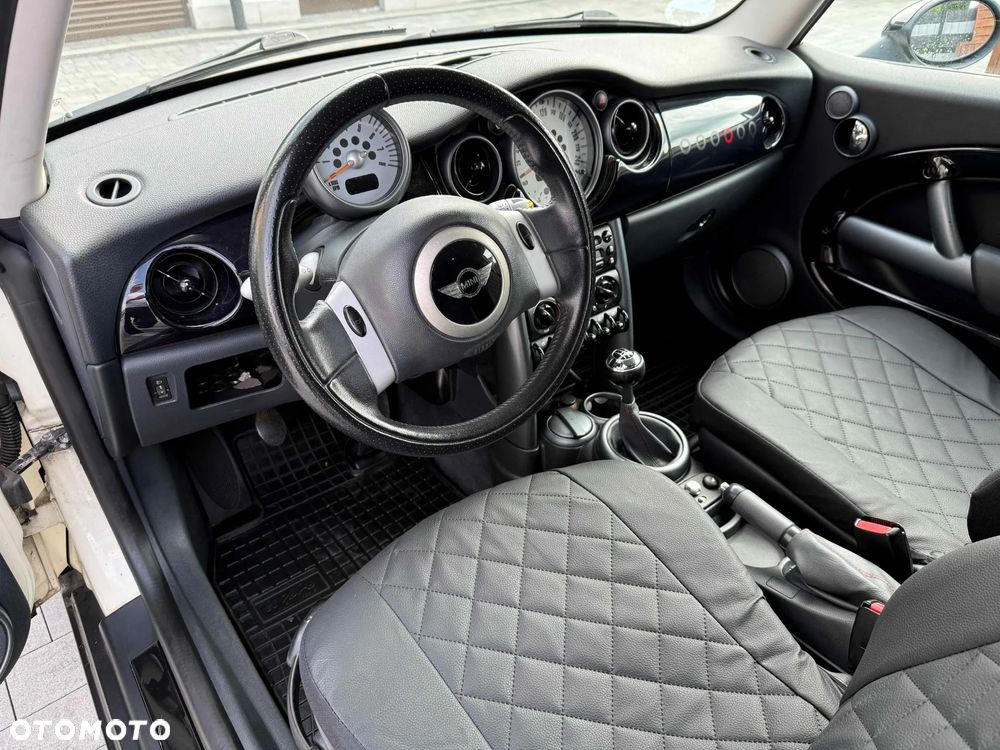 MINI ONE Seven - 8