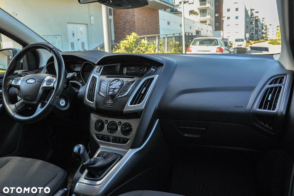 Ford Focus SW 1.0 EcoBoost S&S - 10