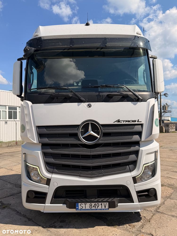 Mercedes-Benz ACTROS L - 2