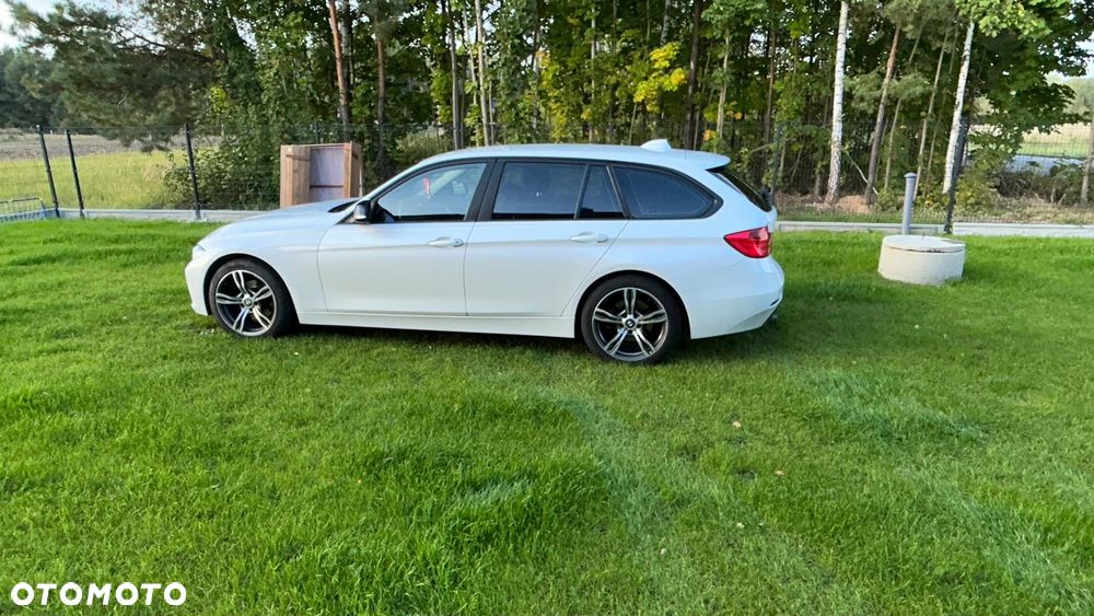 BMW Seria 3 - 17