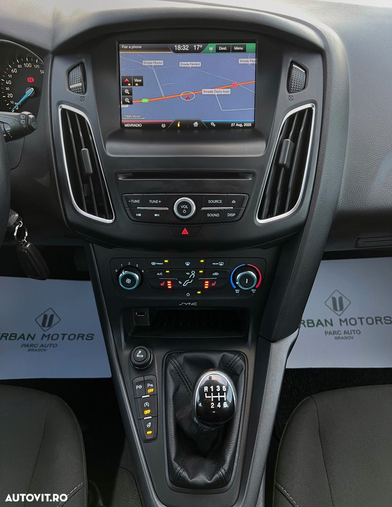 Ford Focus 1.5 EcoBlue Active Business - 19