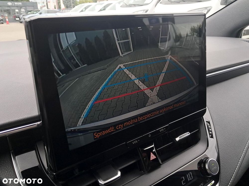 Toyota Corolla 1.8 Hybrid Style - 18