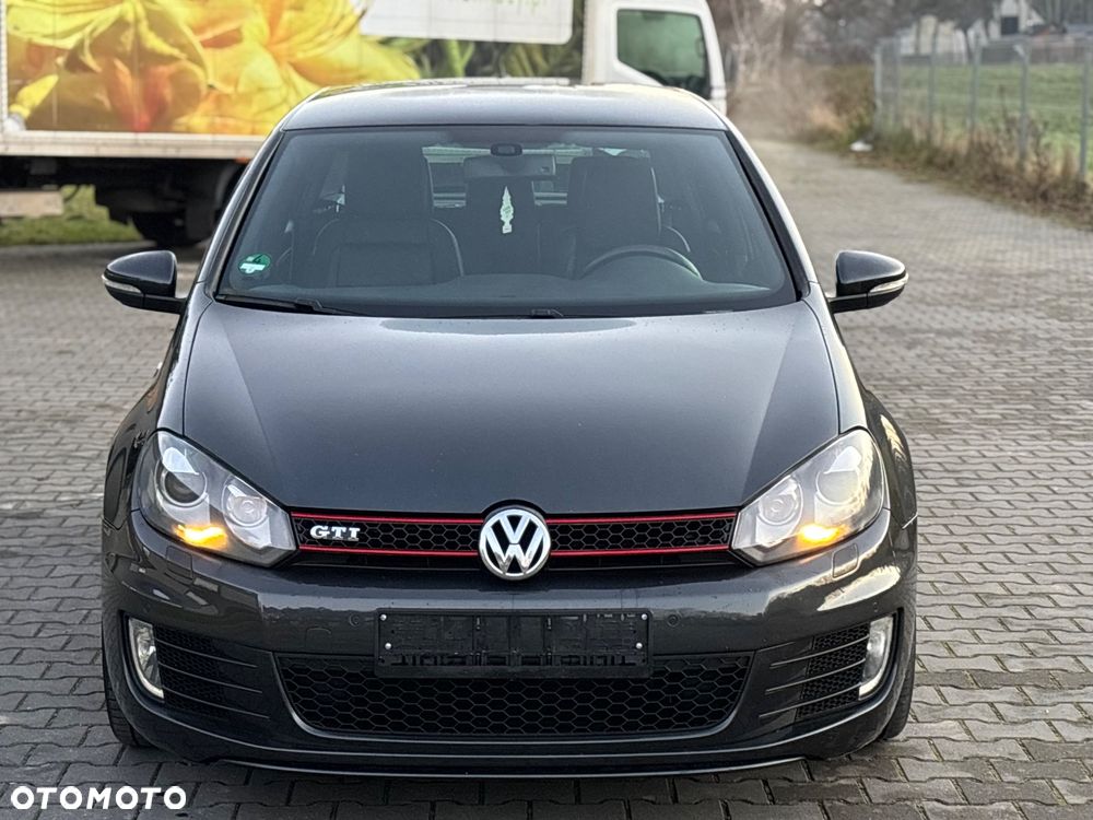 Volkswagen Golf 2.0 GTI - 22